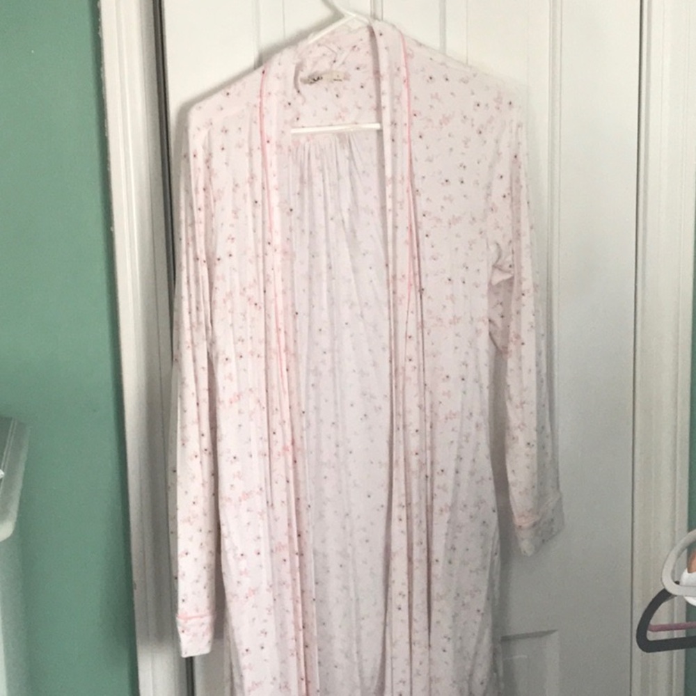 Ugg Robe - image 1